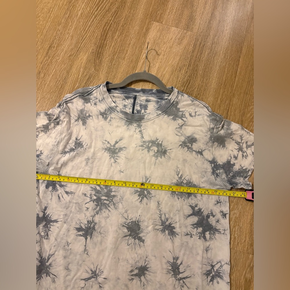 Lululemon All Yours Tee *Tie Dye - Picture 4 of 6